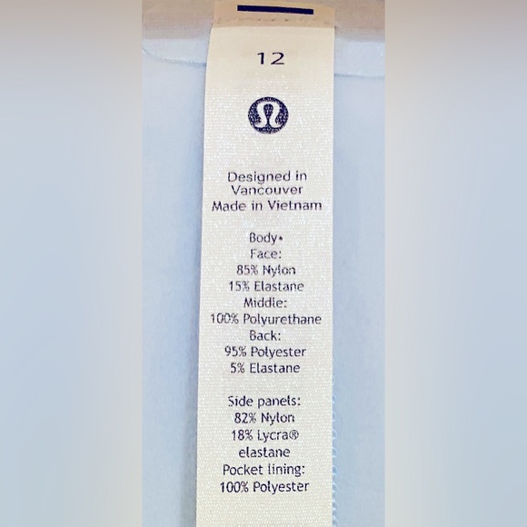 NEW Lululemon Cross Chill Jacket Baby/Powder Blue - Picture 5 of 13